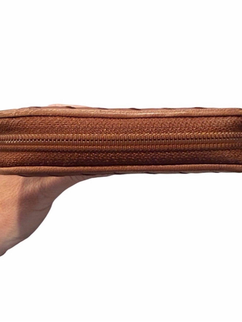 ✨💎EUC💎✨Bottega Veneta Intrecciato Leather Cognac Zippy Wallet/Clutch - Picture 6 of 10
